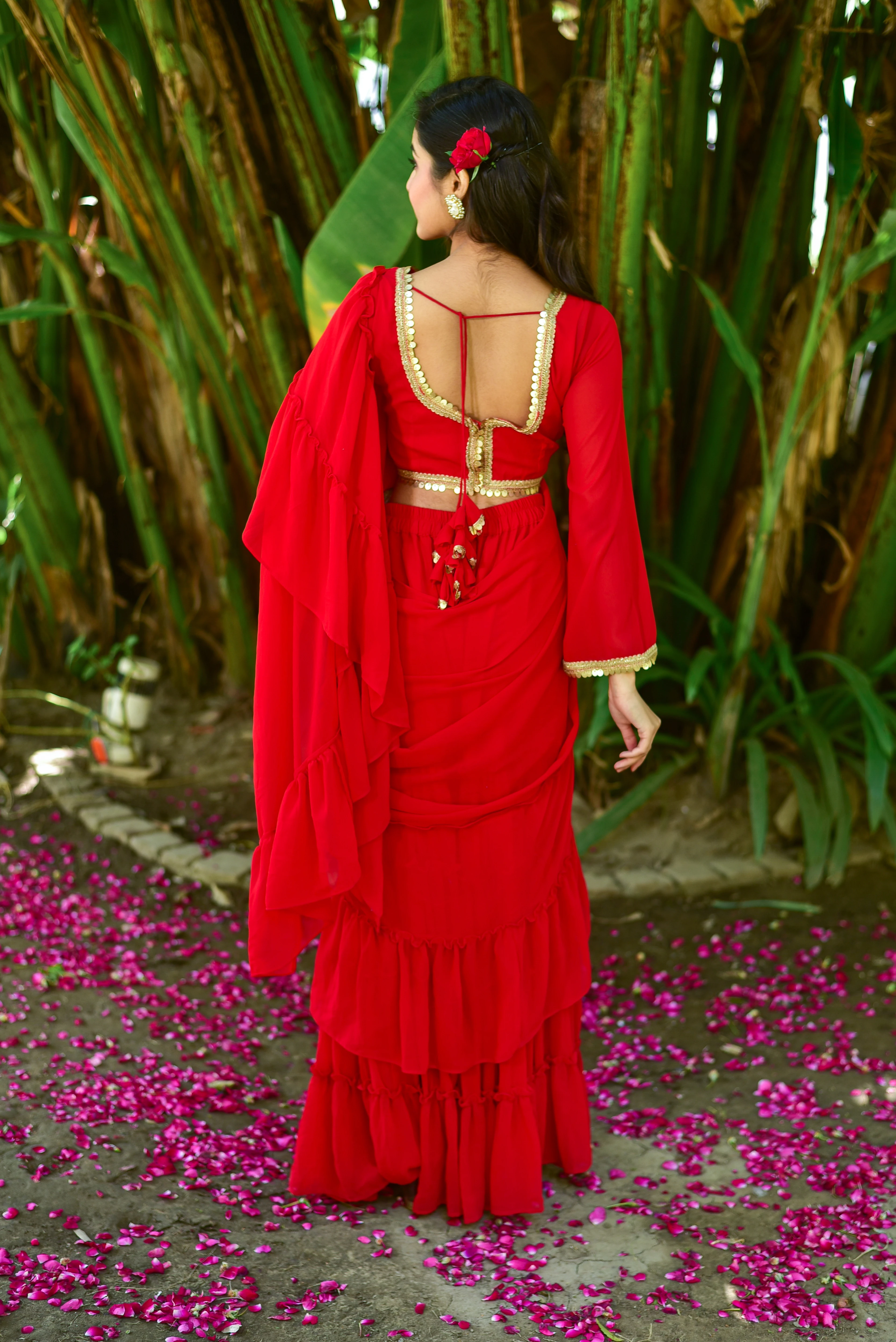 Red_Suit_46_1